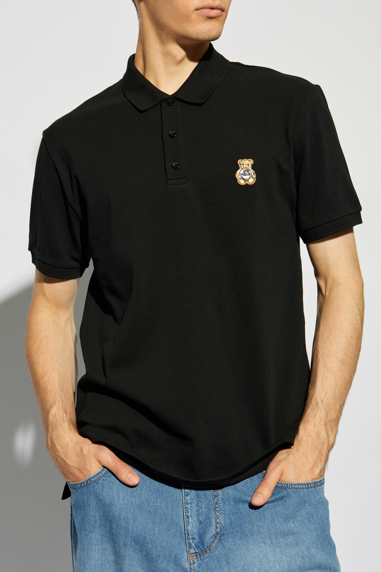 Men s Clothing Moschino Polo with a patch Rouge Polo Ralph Lauren Chemises a rayures Tgkb5Shops